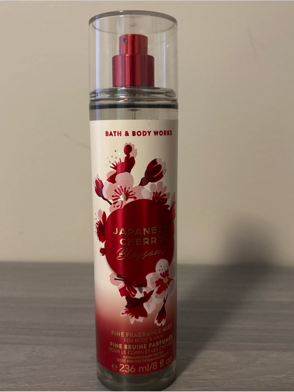 Bath & Body Works Japanese Cherry Blossom Fine Fragrance Mist - Red, Pink